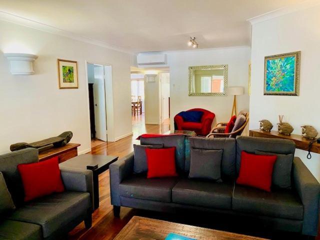 بالم كوف Beachview Apartments At Villa Paradiso المظهر الخارجي الصورة