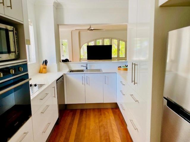 بالم كوف Beachview Apartments At Villa Paradiso المظهر الخارجي الصورة